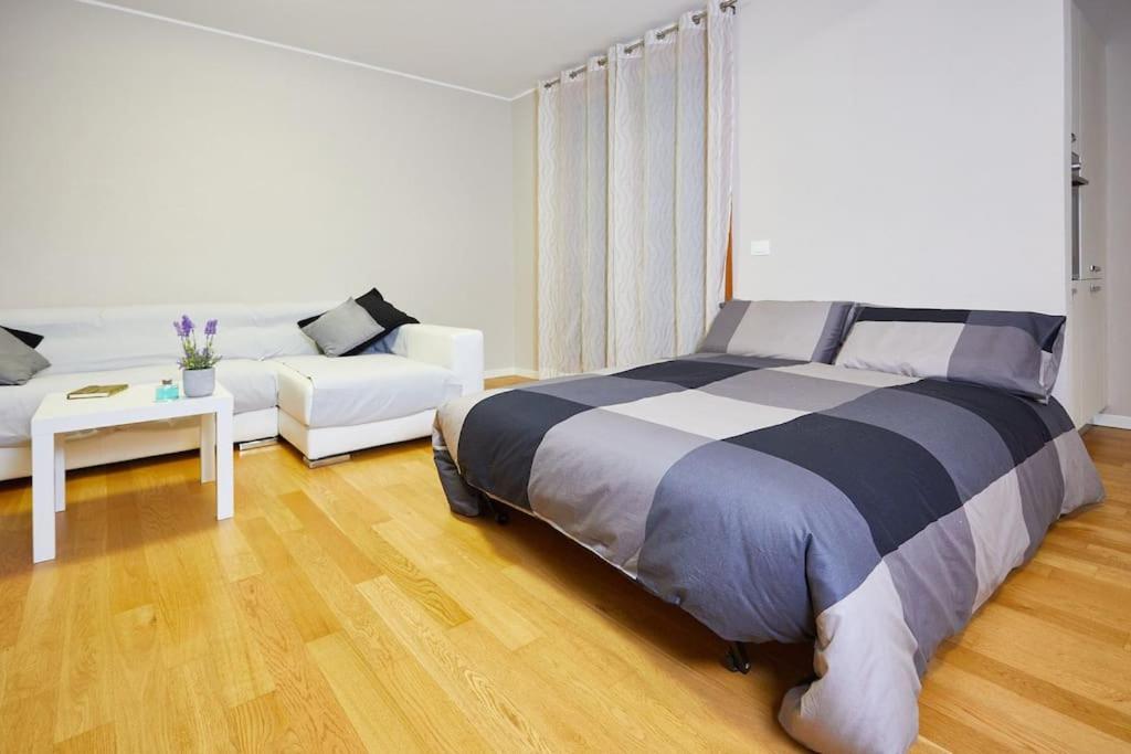 Center Aviano Comfort Suite Free Parking Wifi Kültér fotó